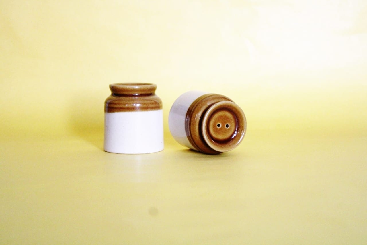 Cute Round Salt N Pepper Set